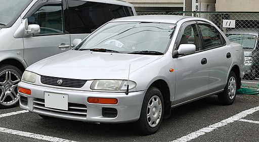 Mazda Familia 001