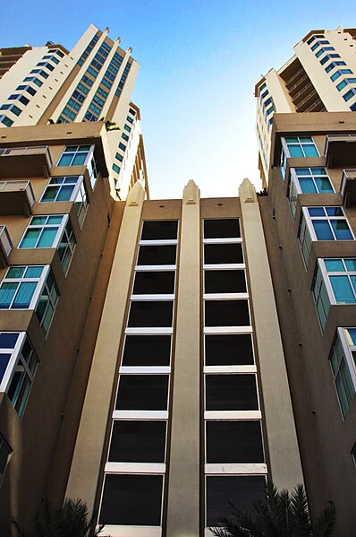 File:Metropolis at Dadeland - Looking up between Metropolis One and Metropolis Two.JPG