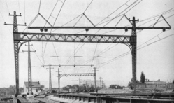 File:New York, Chicago and St. Louis Railroad train crossing Black River  (1906).jpg - Wikipedia