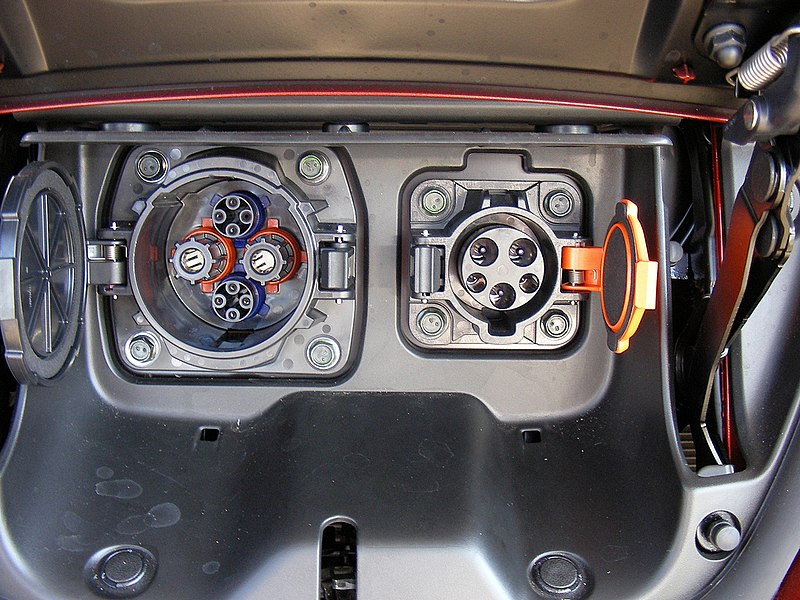 File:Nissan LEAF Charge Port.jpg