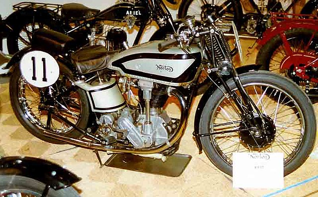 Norton International M30 500 cc OHC Racer 1937