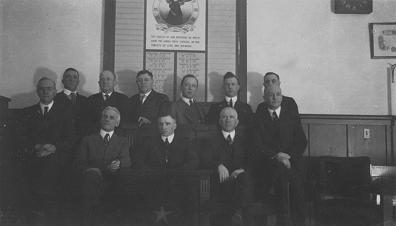 File:Officers of the Elks Anchorage Lodge 1924.jpg