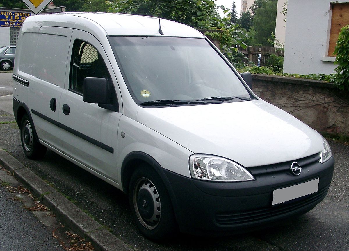 File:Opel Combo front 20071002.jpg - Wikimedia Commons