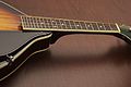 Oscar Schmidt by Washburn Mandolin - 4. fretboard