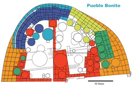 Bauphasen von Pueblo Bonito (Farbfolge: dunkelblau, hellblau, orange, gelb)