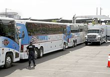 U.S. Customs and Border Protection scans Fullington Trailways buses carrying delegates into the 2016 Democratic National Convention PHL DNC225 (28734693006).jpg