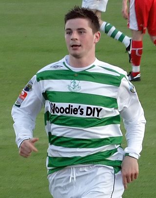 <span class="mw-page-title-main">Pádraig Amond</span> Irish footballer