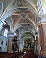 Intérieur de l'église de style baroque savoyard