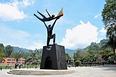 Piazza della Libertà - Università di Medellin.jpg