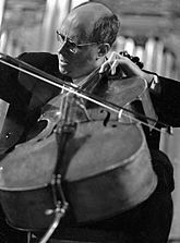 RIAN archief 6848 Mstislav Rostropovich.jpg