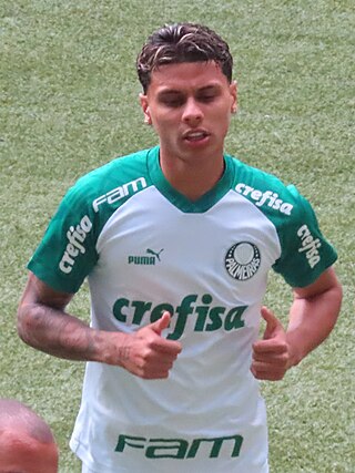 <span class="mw-page-title-main">Richard Ríos</span> Colombian footballer (born 2000)