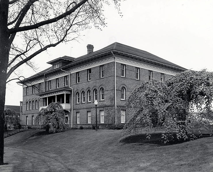 File:Ridenbaugh Hall 5827.jpg