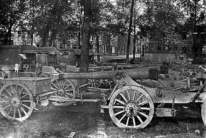 File:Rivery. 4e artillerie. 120 long - Fonds Berthelé - 49Fi123 (cropped).jpg