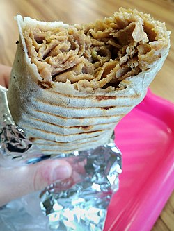 Döner Kebab připravený jako dürrüm