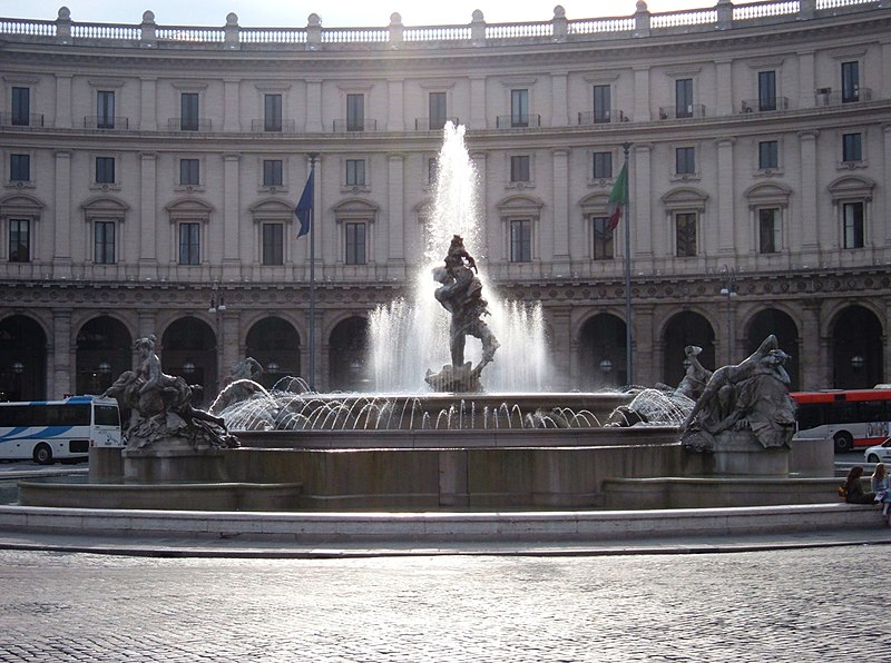 File:Rome piazza republica.jpg