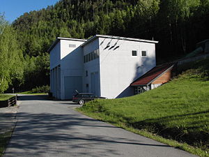 Außenansicht des Kraftwerkes Skafså II (Osen)