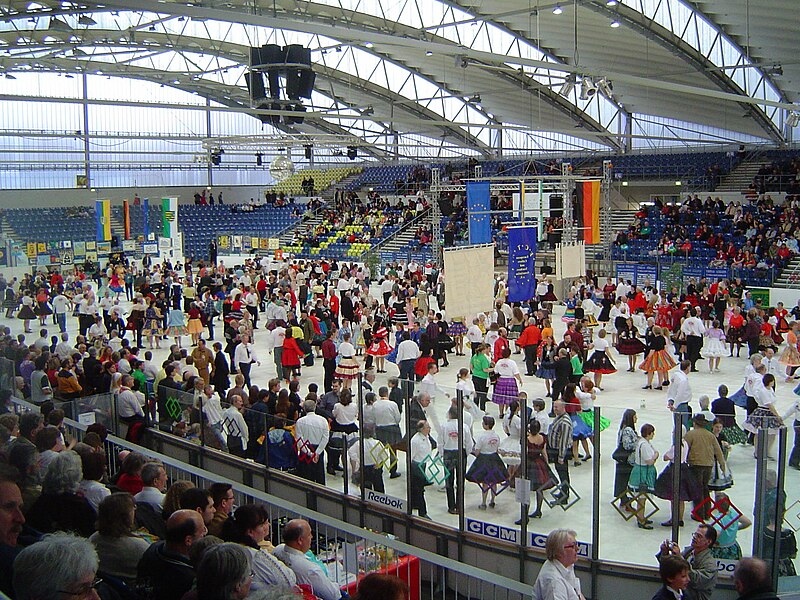 File:Square Dance EAASDC Spring Jamboree 2008 - 1.JPG