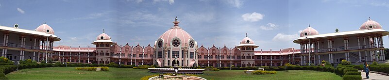 Sri Sathya Sai Super Speciality Hospital, Puttaparthi, A.P., India Sri Sathya Sai Super Speciality Hospital panorama.jpg