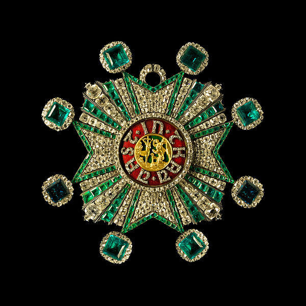 File:Star bavarian Order of Saint Hubert Schatzkammer Residenz Munich.jpg