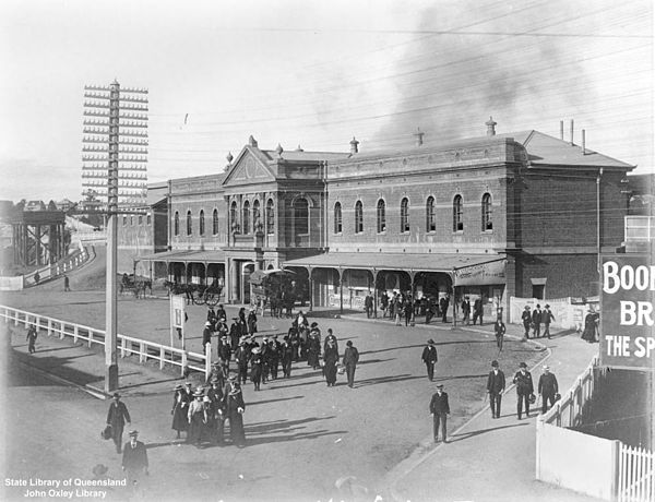 South Brisbane railway station, 1902, now a neighbour of the Queensland Cultural Centre