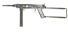 Submachine gun INA M953 (MB50).jpg