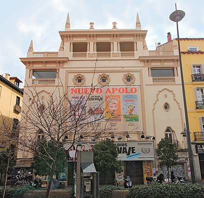 How to get to Teatro Nuevo Apolo with public transit - About the place