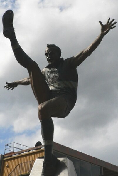 E.J Whitten statue which stands outside of the Whitten Oval