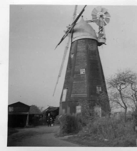 File:Terling mill, c 1964. Since converted to house (3114010728).jpg