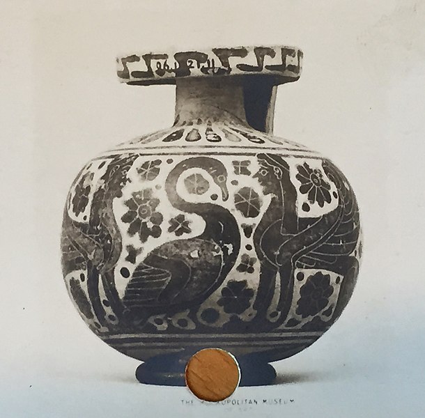 File:Terracotta aryballos (perfume vase) MET SF06102111.jpg