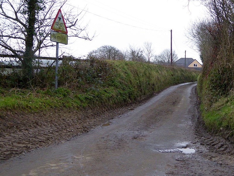 File:The road to Barley Hayes from Five Lane End - geograph.org.uk - 4324815.jpg