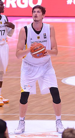 Тибор Плайсс в составе сборной Германии в 2015 году