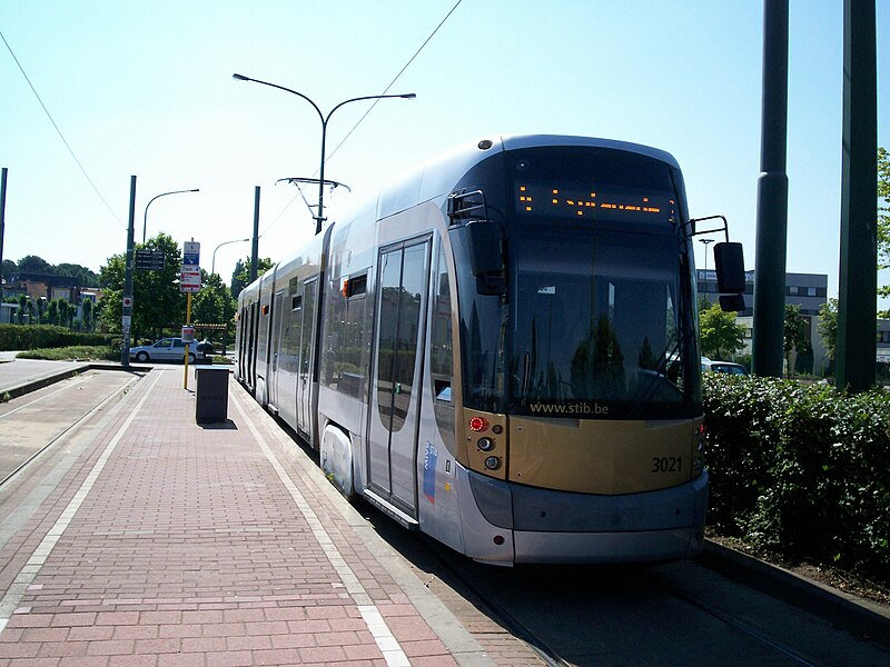 File:TramBrussels ligne4 StalleP2.JPG