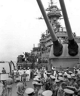 <span class="mw-page-title-main">United States Navy in World War II</span> Overview of the role of the United States Navy during World War II