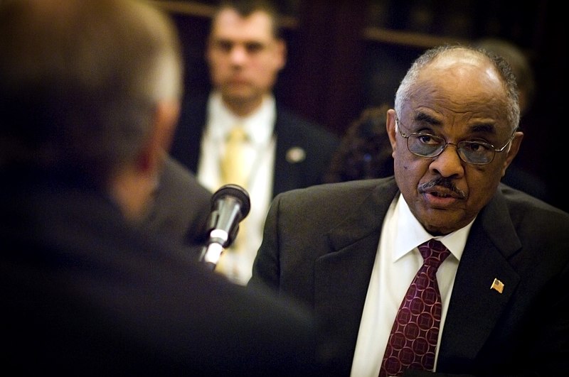 File:US Navy 090422-N-5549O-013 Acting Secretary of the Navy the Honorable BJ Penn, right, testifies before the subcommittee on military construction and veterans affairs.jpg