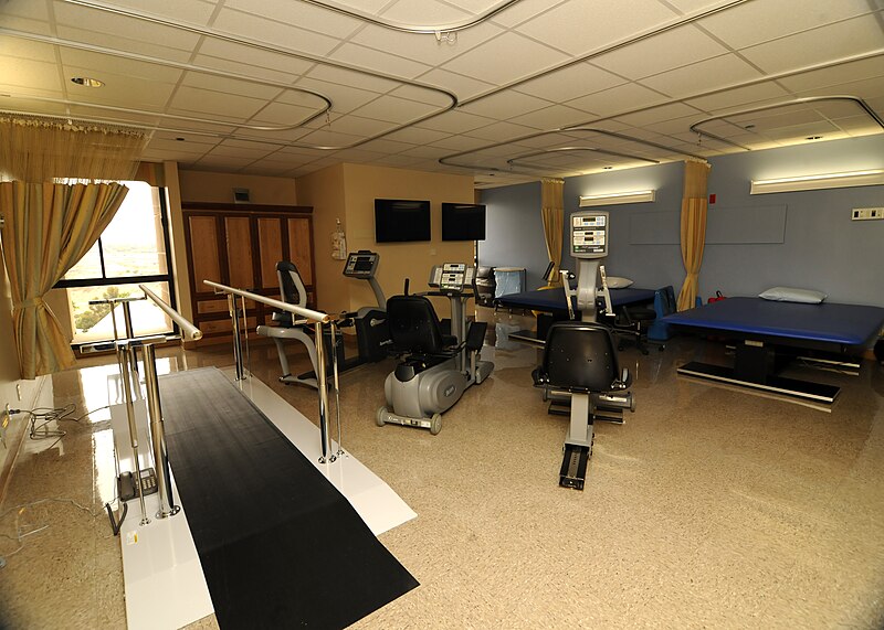 File:US Navy 110810-N-UB993-034 A physical therapy room in the newly opened surgical unit for wounded, ill and injured service members at Naval Medical.jpg