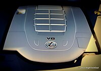 V8_Engine_-_2013_Lexus_LS_460_(9864199276)