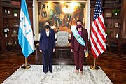Harris met with Xiomara Castro shortly after her inauguration as President of Honduras (27 January 2022)