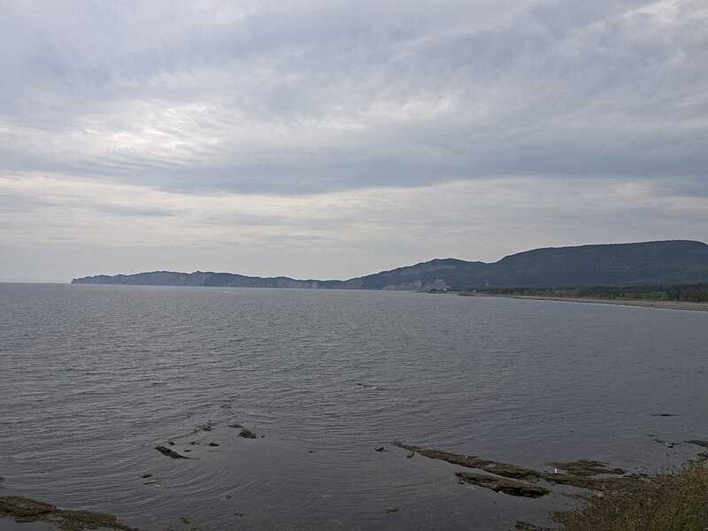 File:View from Cap-des-Rosiers to southeast.jpg