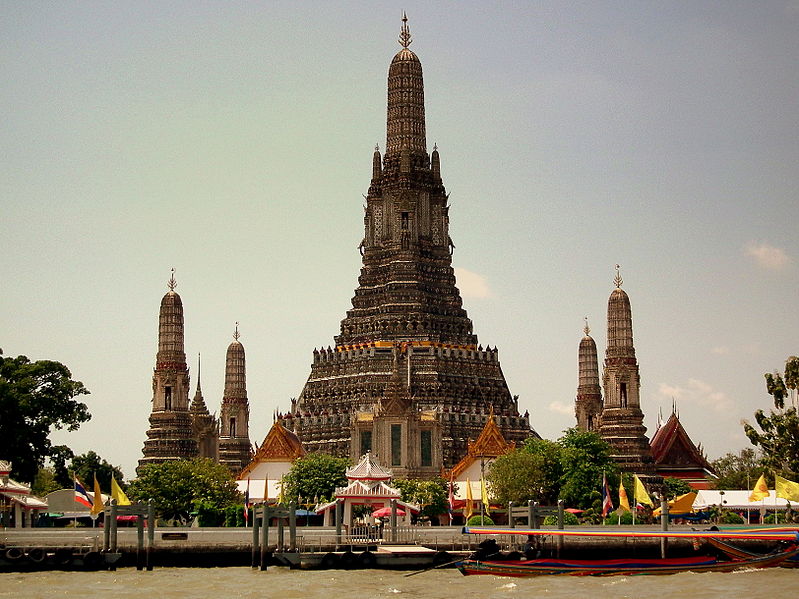 File:WAT ARUN TEMPLE CHAO PRAYA RIVER BANGKOK THAILAND FEB 2012 (6843477282).jpg