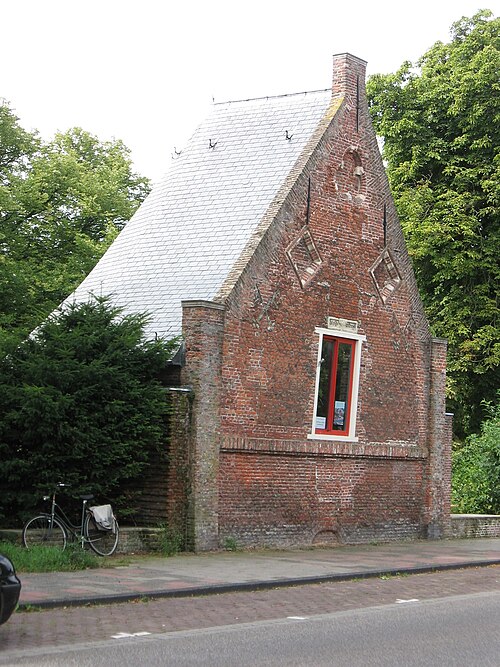 Wall tower Oostenrijk, Leiden.jpg