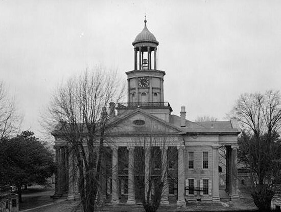 Old Courthouse Museum, also known as the Eva W. Davis Memorial is located in Vicksburg across the street from the 1940 courthouse.