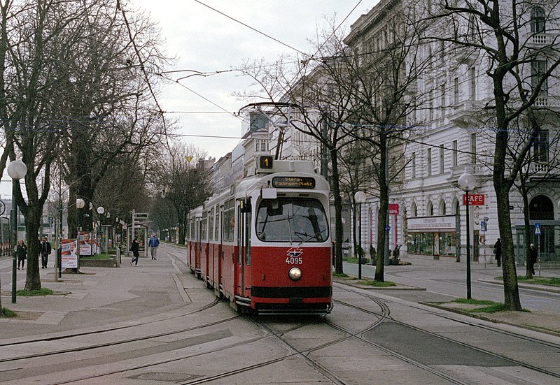 File:Wien-wiener-linien-sl-1-1091177.jpg