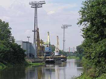 Wrocław 2010-08-01 266 - Kanał Miejski (Przeładownia Elektrociepłowni).jpg