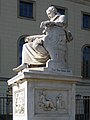 monumento pri Wilhelm von Humboldt