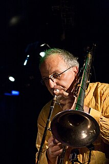 <span class="mw-page-title-main">Yves Robert (musician)</span> French jazz player