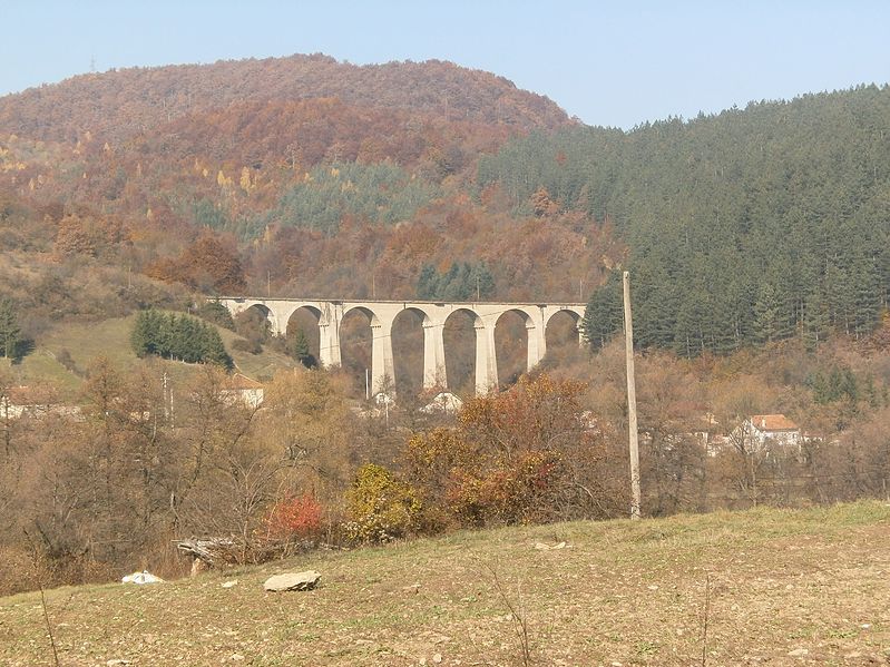 File:Zeljeznicki most Tarcin.jpg