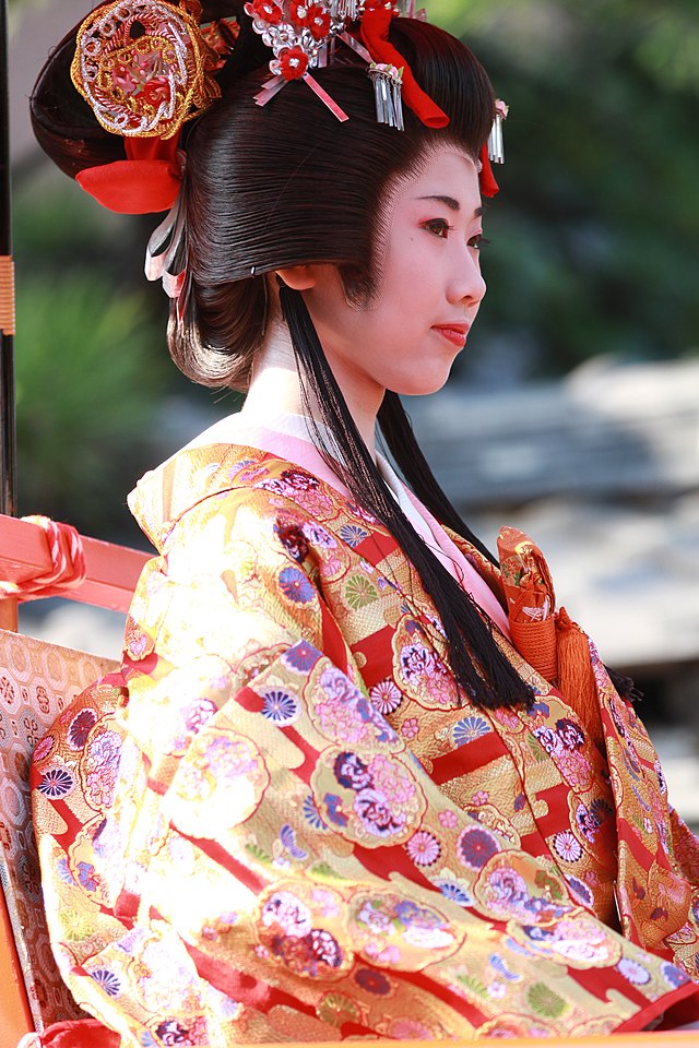 Japanese Women Kimono - Japanese Clothing