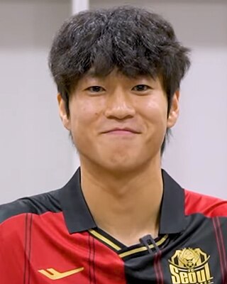 <span class="mw-page-title-main">Ryu Jae-moon</span> South Korean footballer