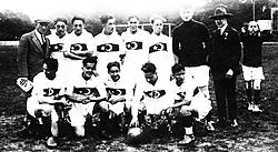 Turkey National Football Team on 25 May 1924. 1924-Paris.jpg