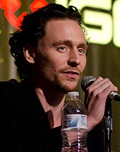 Hiddleston at the 2011 New York Comic Con 2011 NYCC Avengers Panel 1 (cropped).jpg